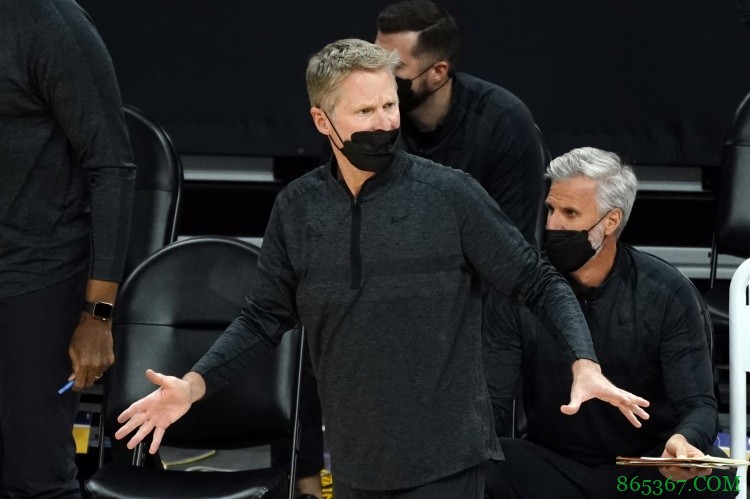 科尔：追梦因手指伤势缺阵 怀斯曼要明白自己现在的优势