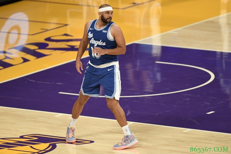 杜德利为队友抱不平：轻轻一推就两万美元 这太疯狂了