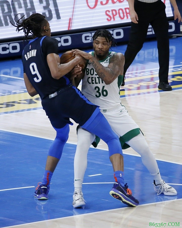 【人物志】摩西-布朗：场均3.2进攻篮板 雷霆又刮中一张彩票？