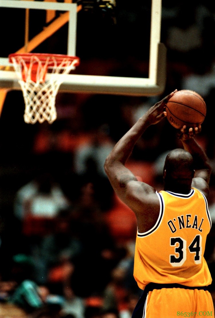 【王朝支柱】扣碎篮板 天之骄子 ——沙奎尔-奥尼尔(下)