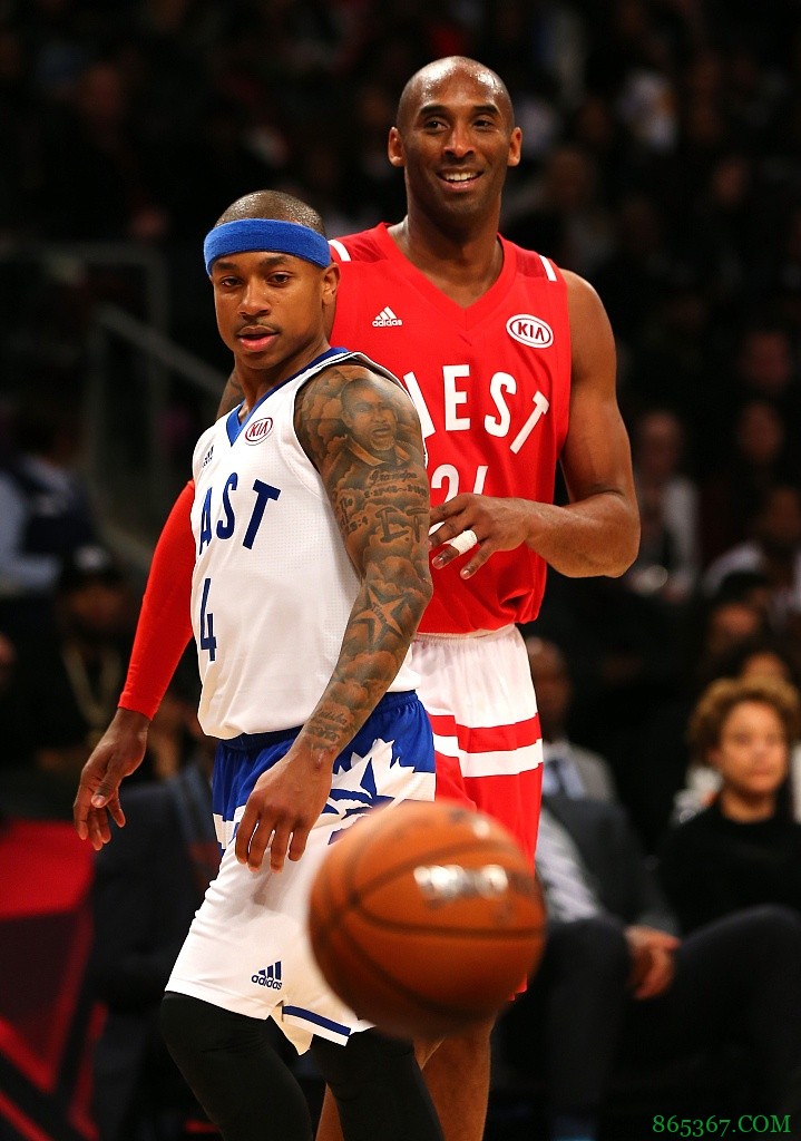 小托马斯发文给出身穿鹈鹕24号原因:Kobe!!!???