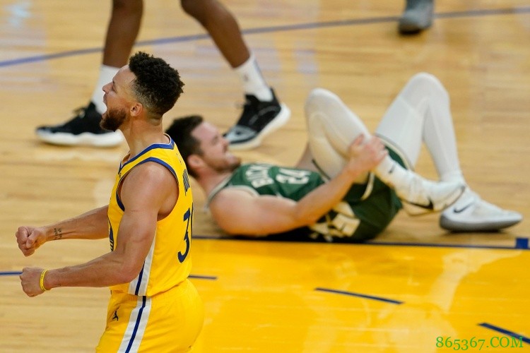 库里生涯第23次40+且真实命中率80%+ 比历史第二名多出9次