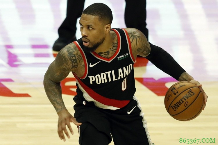 利拉德常规赛三分命中数超詹姆斯 独占NBA历史第13位