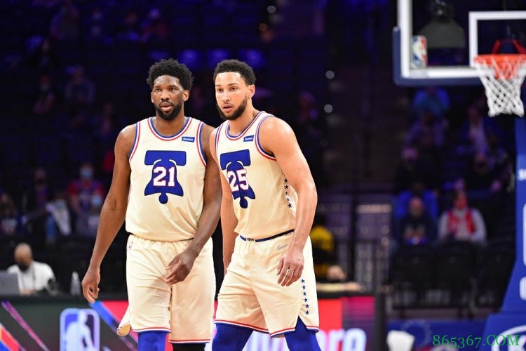 西蒙斯：我认为恩比德显然是本赛季的MVP