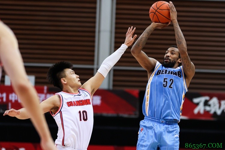 底蕴和气质很重要!又一载京粤大战 两年看了同一场电影?