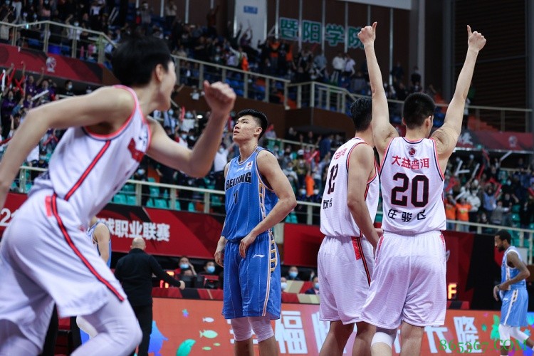 底蕴和气质很重要!又一载京粤大战 两年看了同一场电影?