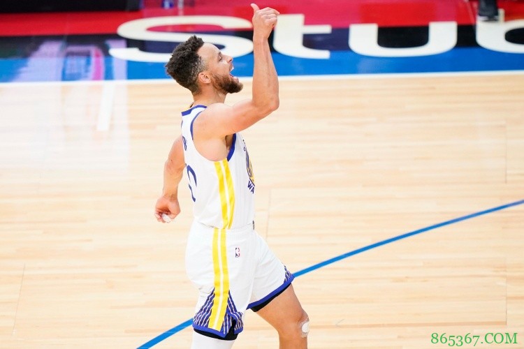 恐怖!库里过去5场比赛4次10+三分 克莱历史第二生涯一共5次