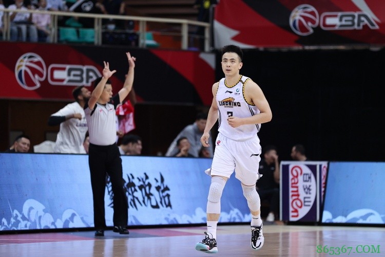 赵继伟:打球有自己特点 团队认可我的话就不会迎合别人