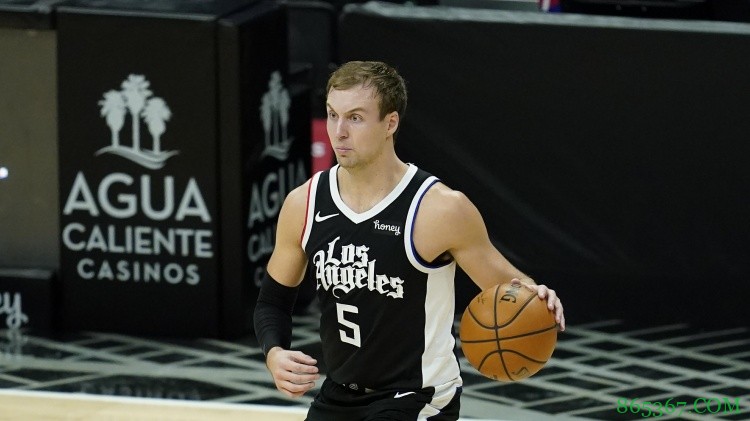 肯纳德：角色增加并没有改变心态 上场后保持专注 帮助球队赢球