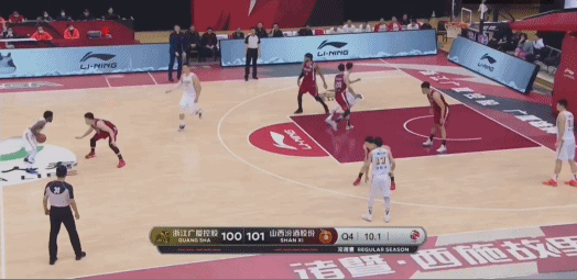 可圈可点！张宁面对孙铭徽后撤步中投准绝杀结束CBA首季征程