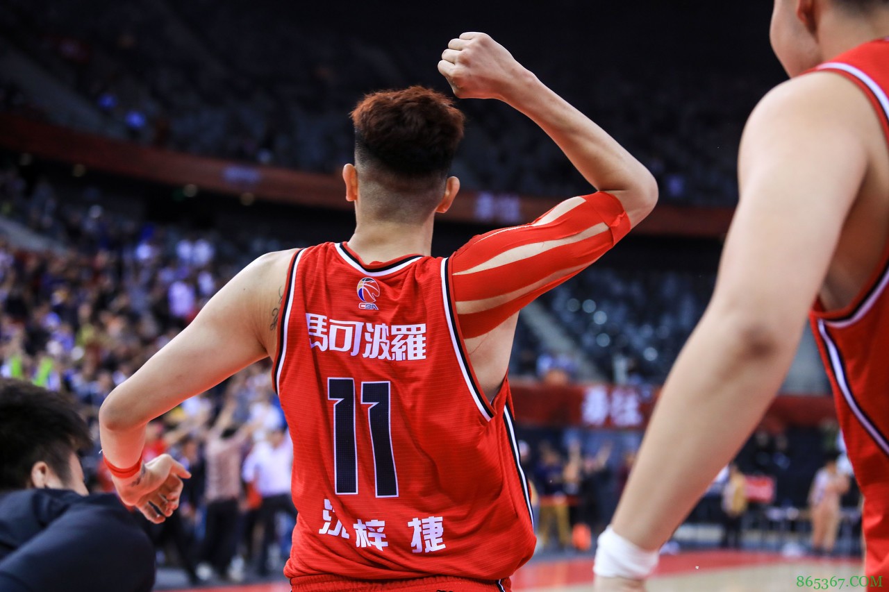 深圳季后赛首轮对阵北京 两队胜者将进1/4决赛挑战广东