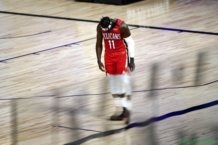 霍勒迪谈离开鹈鹕：我已经30岁了 不想再为季后赛席位而奔走