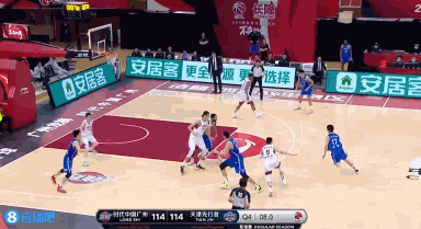 刀下留人！田野最后时刻错失空篮 广州天津进入加时！