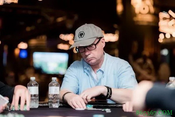 什么样的性格情绪最适合打德州扑克？