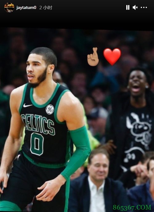 ??詹姆斯、塔图姆、唐斯等NBA球星发文悼念克拉克