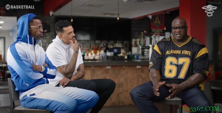 奥尼尔：库里用正确的方式站上了最高舞台 他未和其他人组队