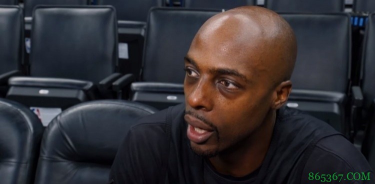 76人官方:球队已与托利弗签约至赛季结束