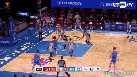 欧文内线玩大幅度变向 戏耍努尔基奇后拉杆上篮