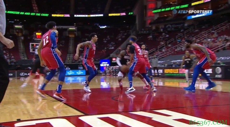 小凯文-波特左脚踝扭伤 本场比赛不会回归