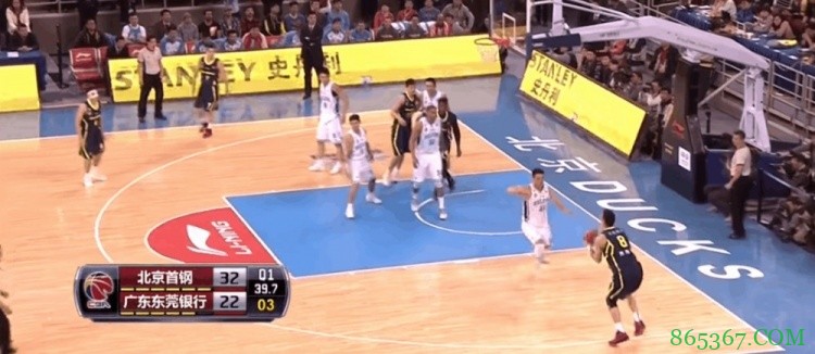 牛角好不好？来看战术狂人杜锋的牛角进攻