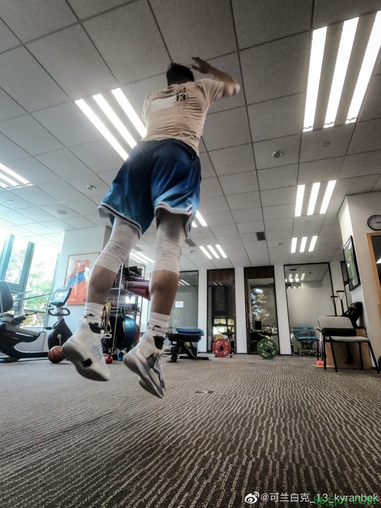 可兰白克：20个完整康复计划日ing 现在只是50% 终于会跳喽