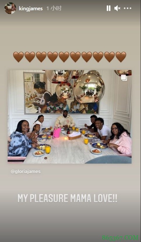 老詹母亲：能有你这样的儿子是我人生最大快乐！老詹：我的荣幸