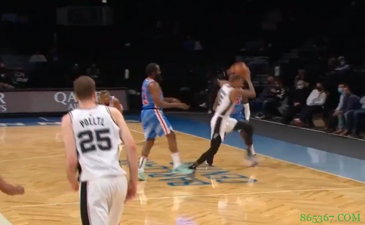 德章泰-穆雷发文控诉哈登:想要绊我还装成受害者!