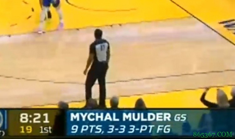 King of 垃圾时间!穆尔德开场三分三中三打停鹈鹕!