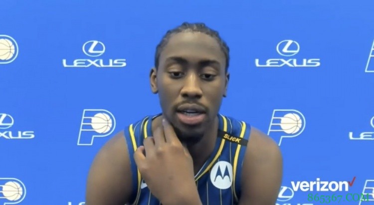 勒韦尔:NBA里没有人100%健康 大家都是带着疼痛打球