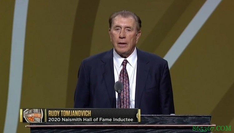 布鲁克斯谈汤帅正式进入名人堂:为他骄傲 他的篮球世界完整了