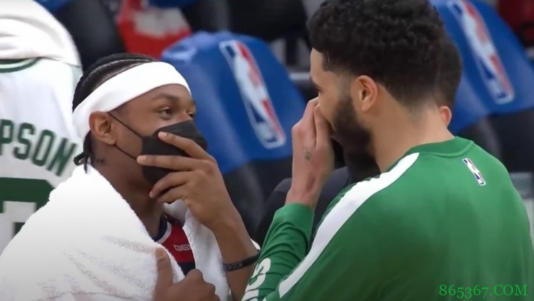 塔图姆打趣：不想输给比尔 不想在以后生涯中一直听到这个评价