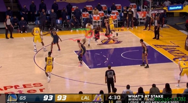 【录像分析室】带你揭秘湖人队最常见的战术:ELBOW