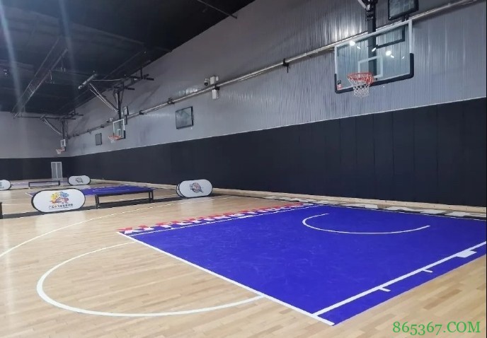 发展草根篮球！新疆男篮在成都开办篮球学院