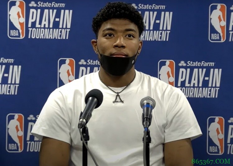 八村塁:威少为年轻球员操了不少心 打76人身体对抗是关键