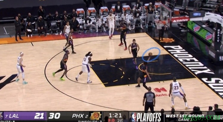 【录像分析室】有备而来，揭秘太阳队用四招破解湖人包夹