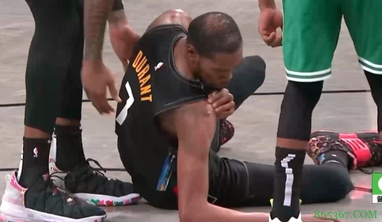 ?看着都疼!杜兰特突破挫伤右肩 伤口暴露十分明显