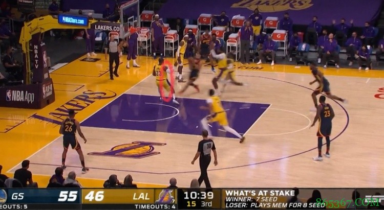 【录像分析室】内线羸弱的连锁反应 快船对阵独行侠举步维艰