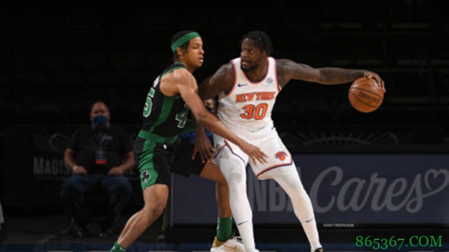 ?巴雷特22分 兰德尔20+7+7 尼克斯击败绿军锁定东部第四