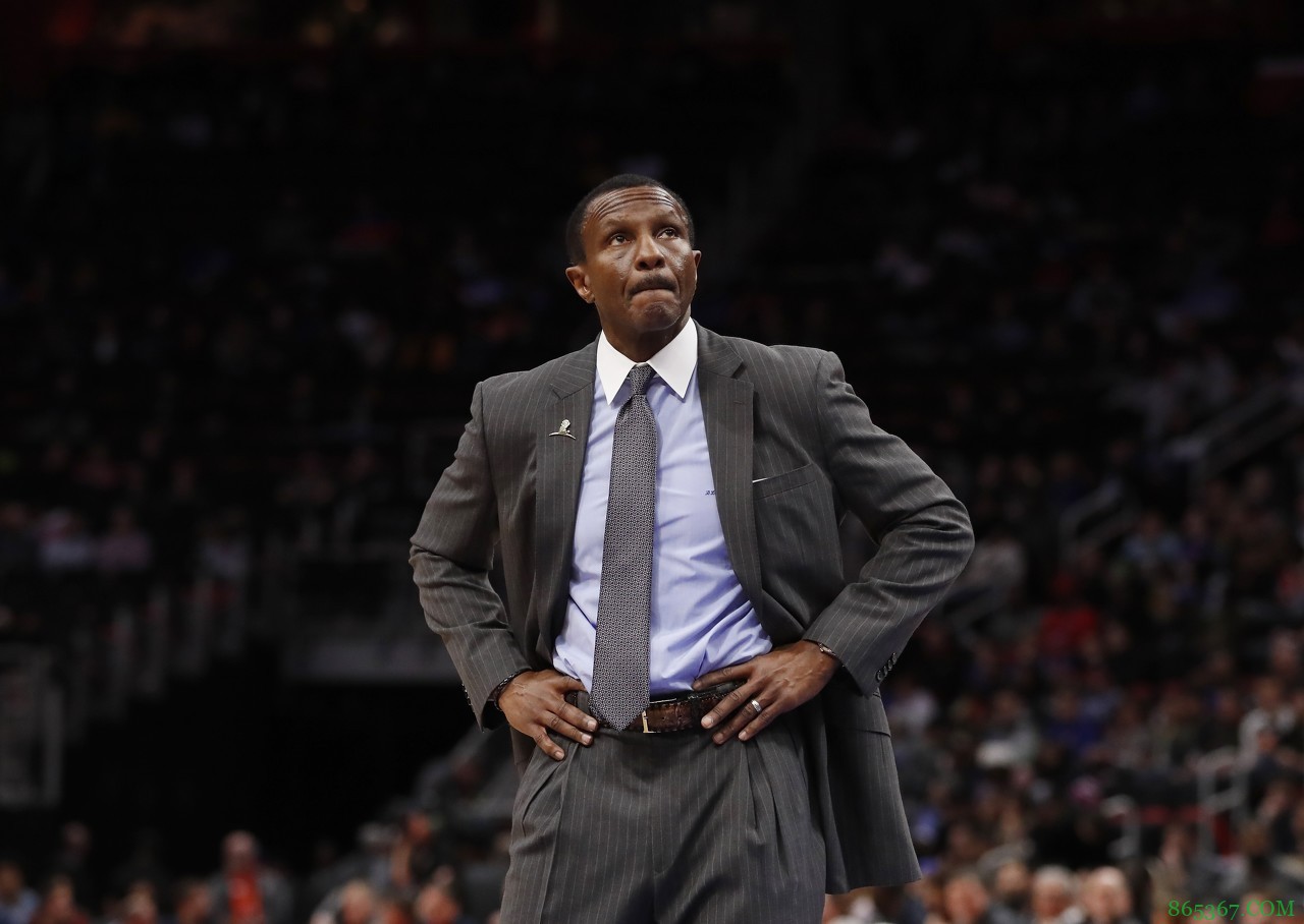 官方：活塞宣布与主帅凯西提前续约1年 合同将持续至23-24赛季