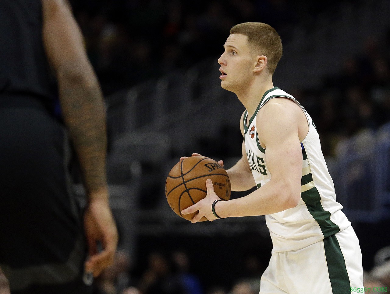 布登谈迪文岑佐赛季报销：首发固然重要 但剩下的47分钟更重要