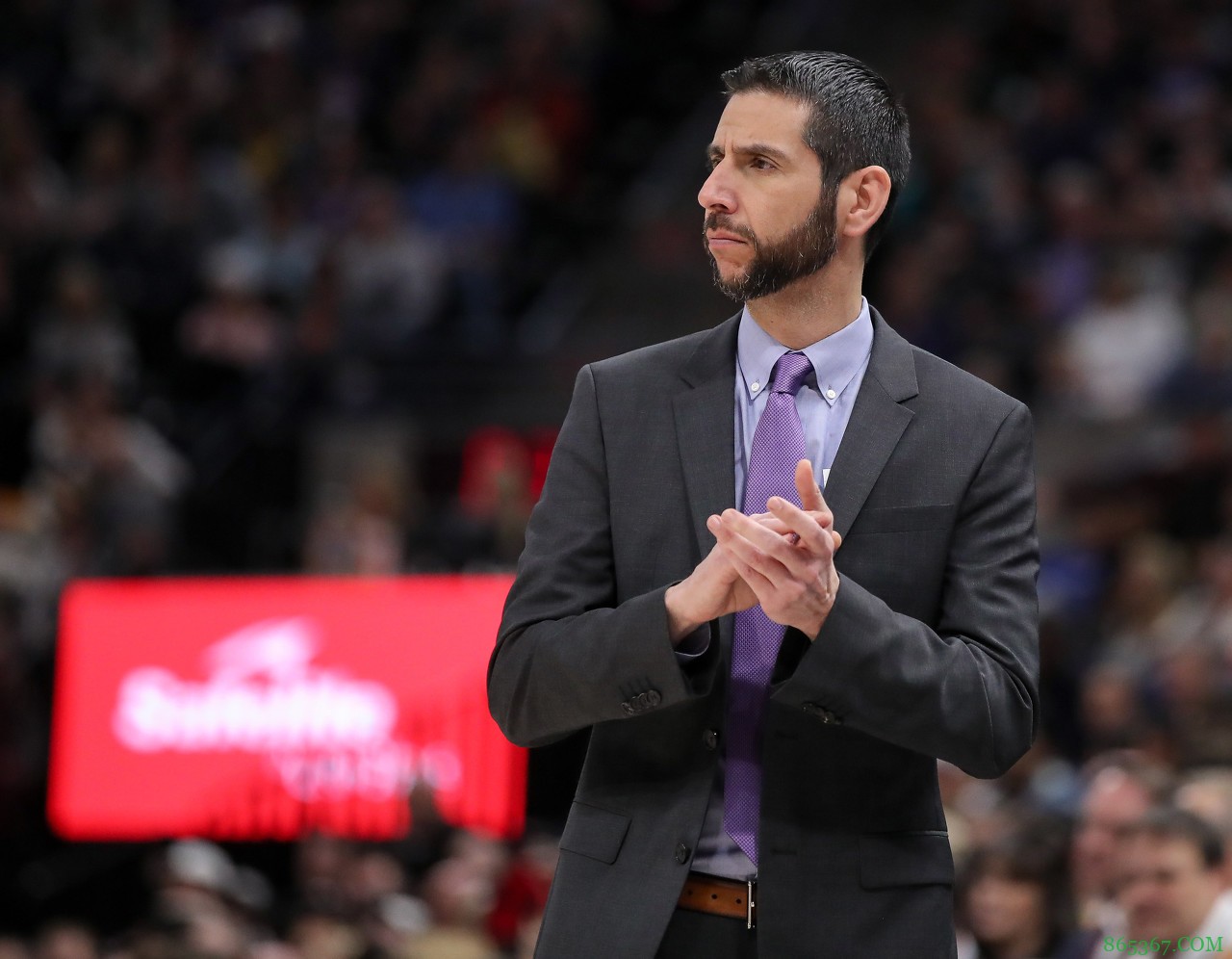 如何阻止掘金进攻?博雷戈:让马龙带着约基奇离开赛场