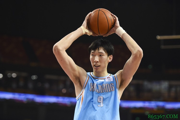 媒体人:阿的江没要求新疆引进儿子 周琦已基本不参与球队活动