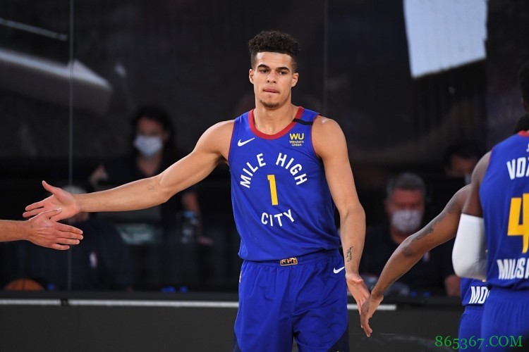 未来之星!小迈克尔-波特对阵篮网首节已轰五记三分狂揽17分