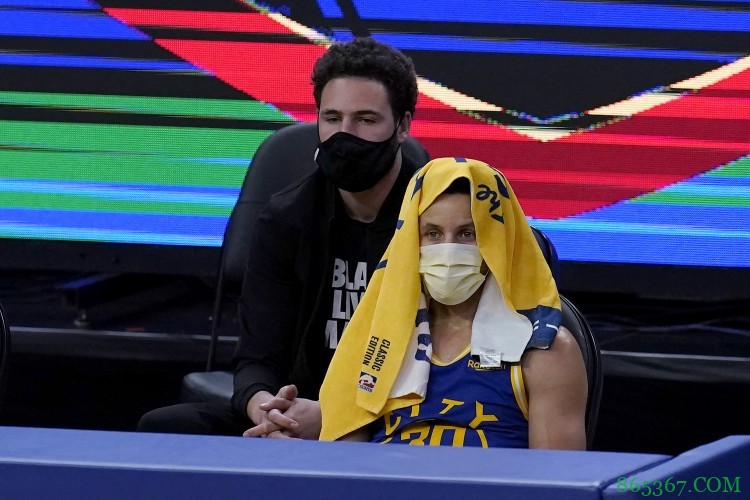 库里:克莱是我们DNA的一部分 只要他归来 就会是加强