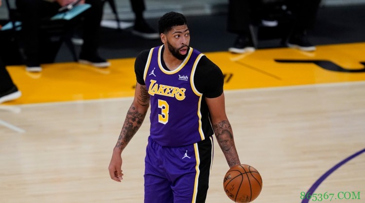 湖人背靠背与开拓者卡位战 浓眉大概率出战