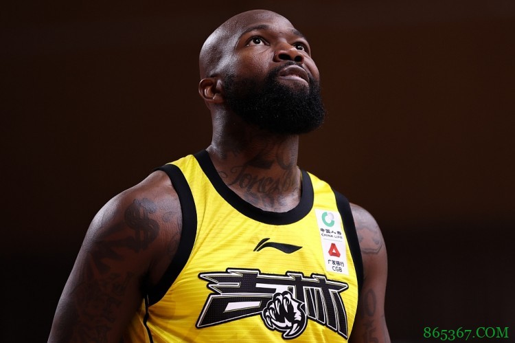 国内媒体：南方的CBA球队对琼斯很有意 给出的报价都不错