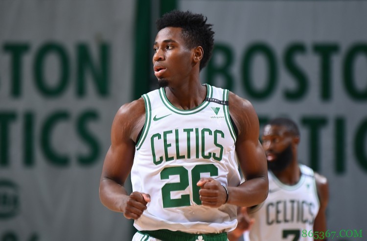 内史密斯:我们会继续跟随塔图姆的领导 期待主场坐满球迷