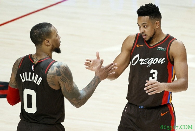 【大发体育评选】5月3日NBA最佳球员:字母哥