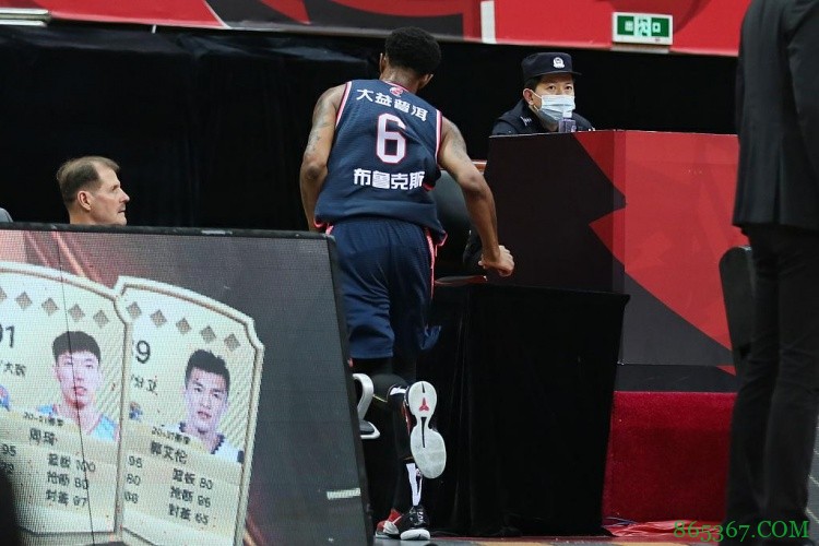 威姆斯：我只为冠军而战 我的目标是拿四冠超越马布里