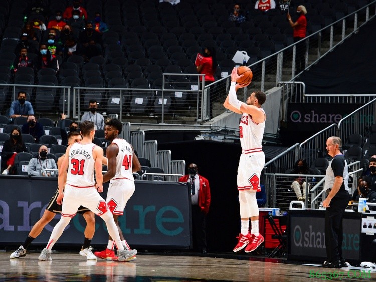 明日公牛对阵76人 拉文出场状态升级为小概率出战